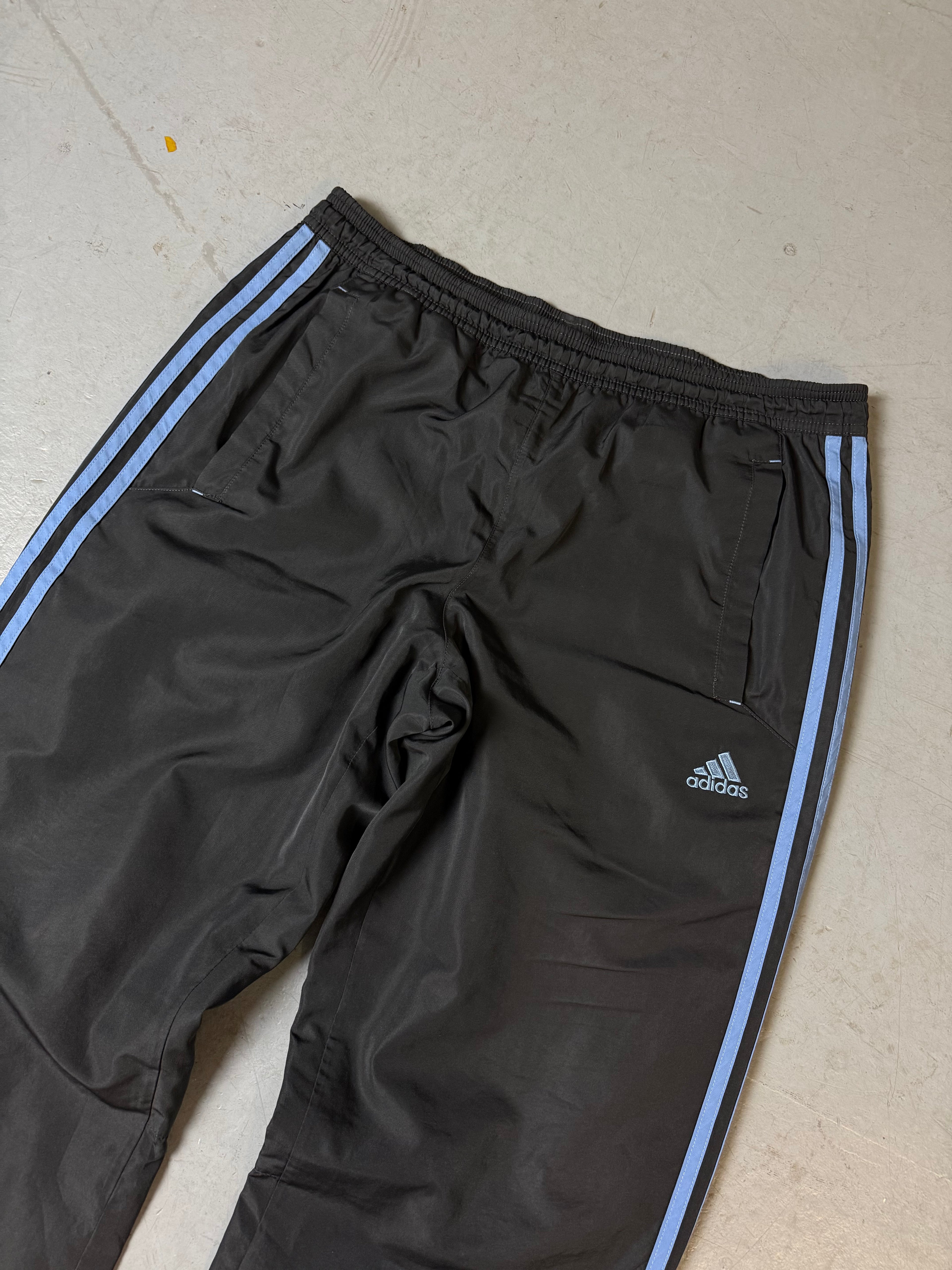 Vintage Adidas Black and Blue Track Pants M/L