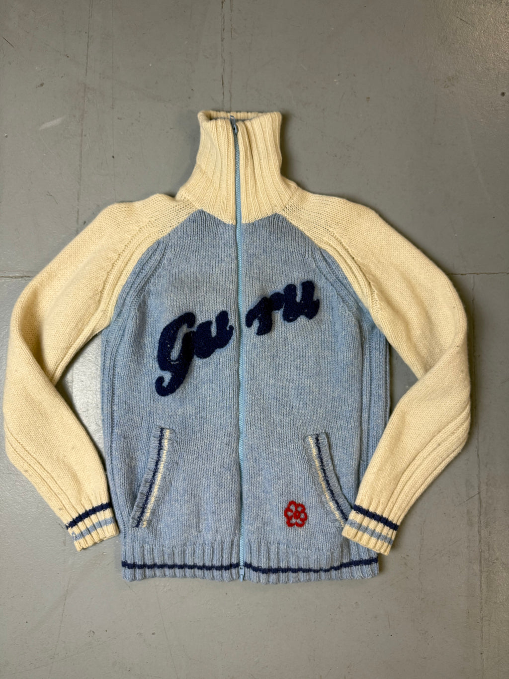 Vintage Guru Blue and Cream Knit Zip Up M