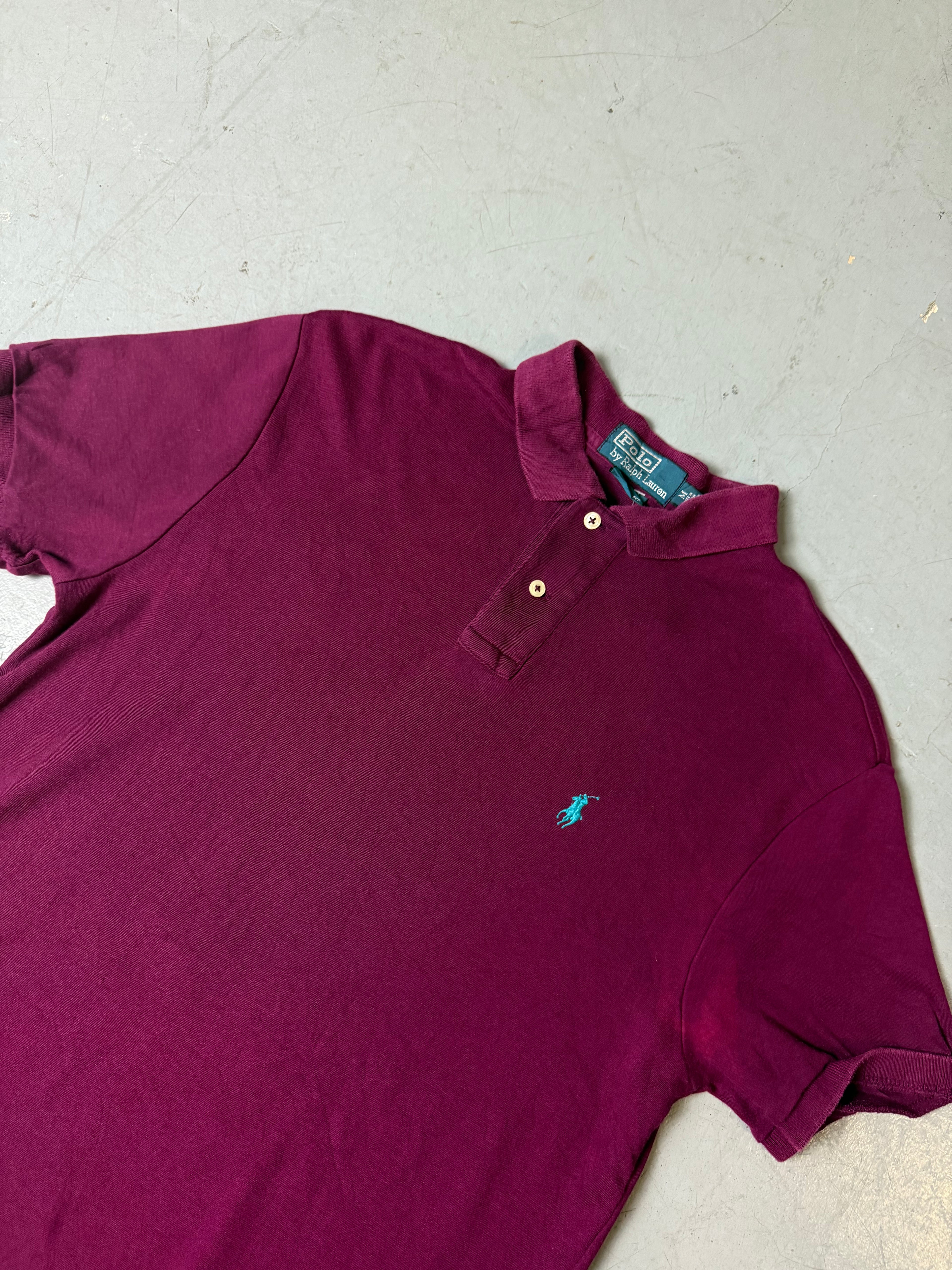 Detailbild von Vintage Ralph Lauren Bordeaux Red Polo Shirt von vorne