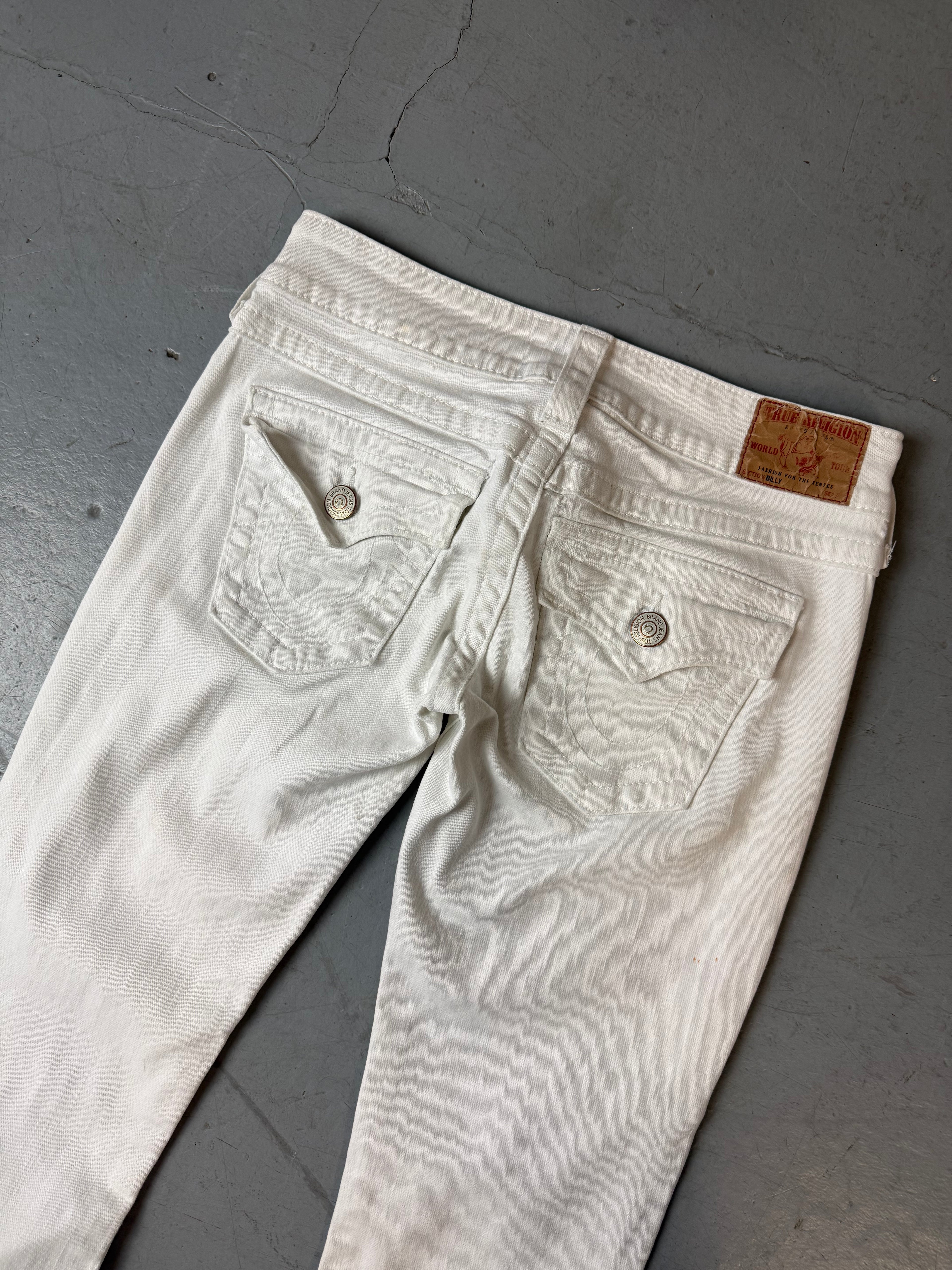 Vintage True Religion White Low Waist Bootcut Jeans für Damen. Y2K Second Hand 2000s Fashion