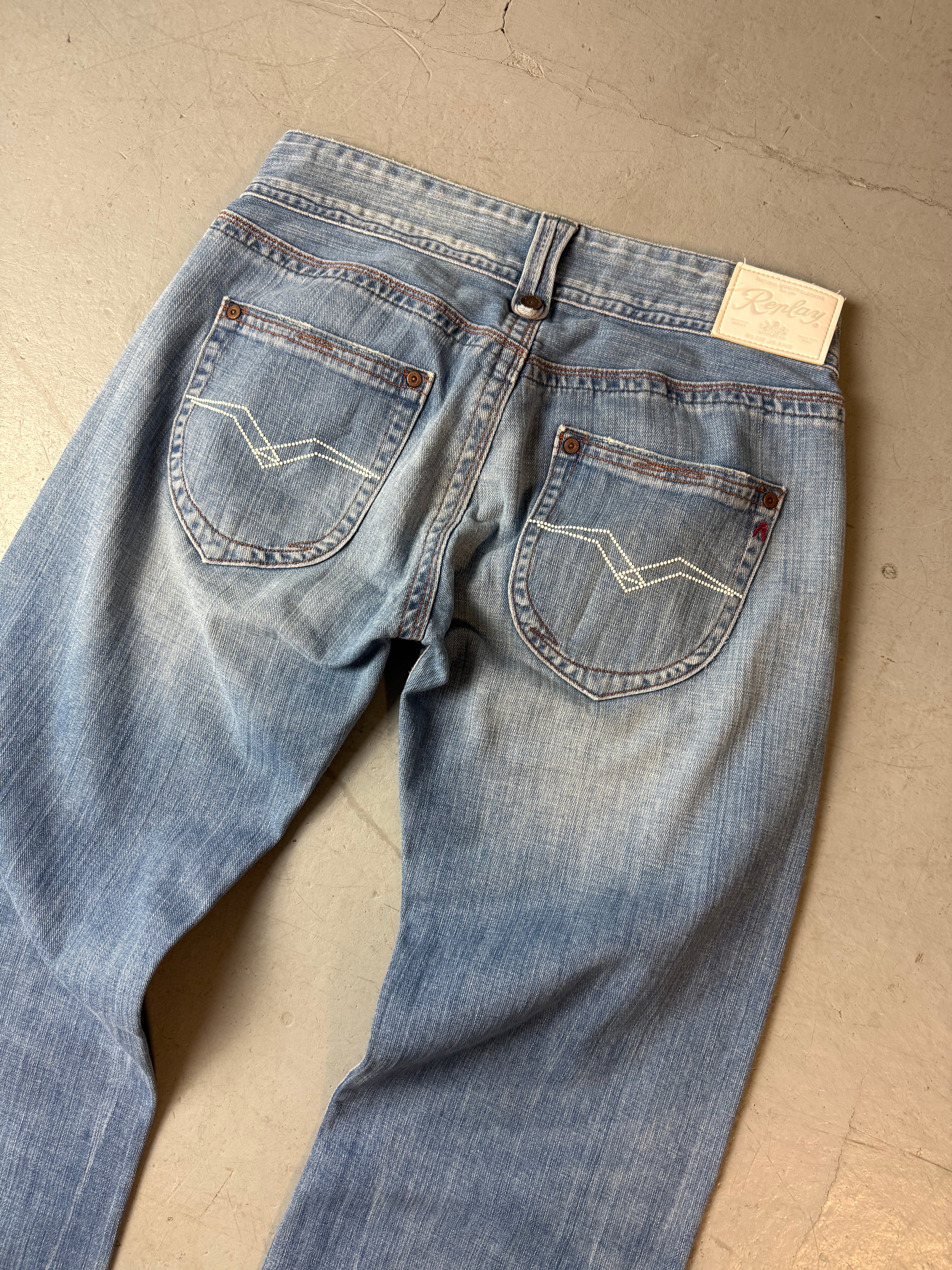 Vintage Replay Janice Low Waist Bootcut Jeans. Y2K Second Hand 2000s Fashion