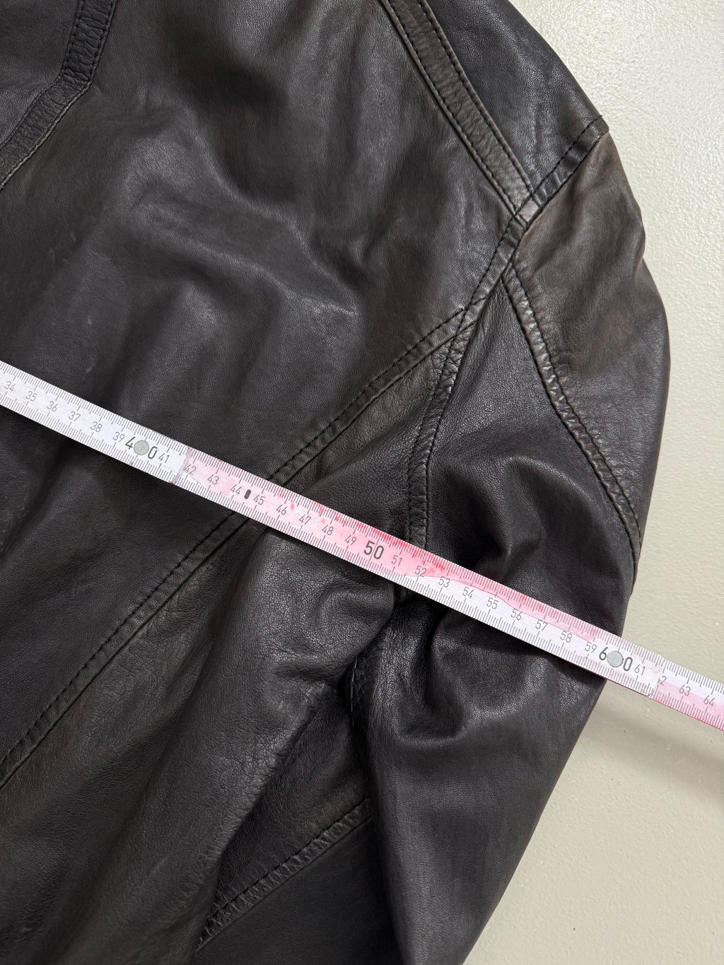 Vintage Brown Christian Berg Leather Jacket für Jungs. Y2K Second Hand 2000s Fashion