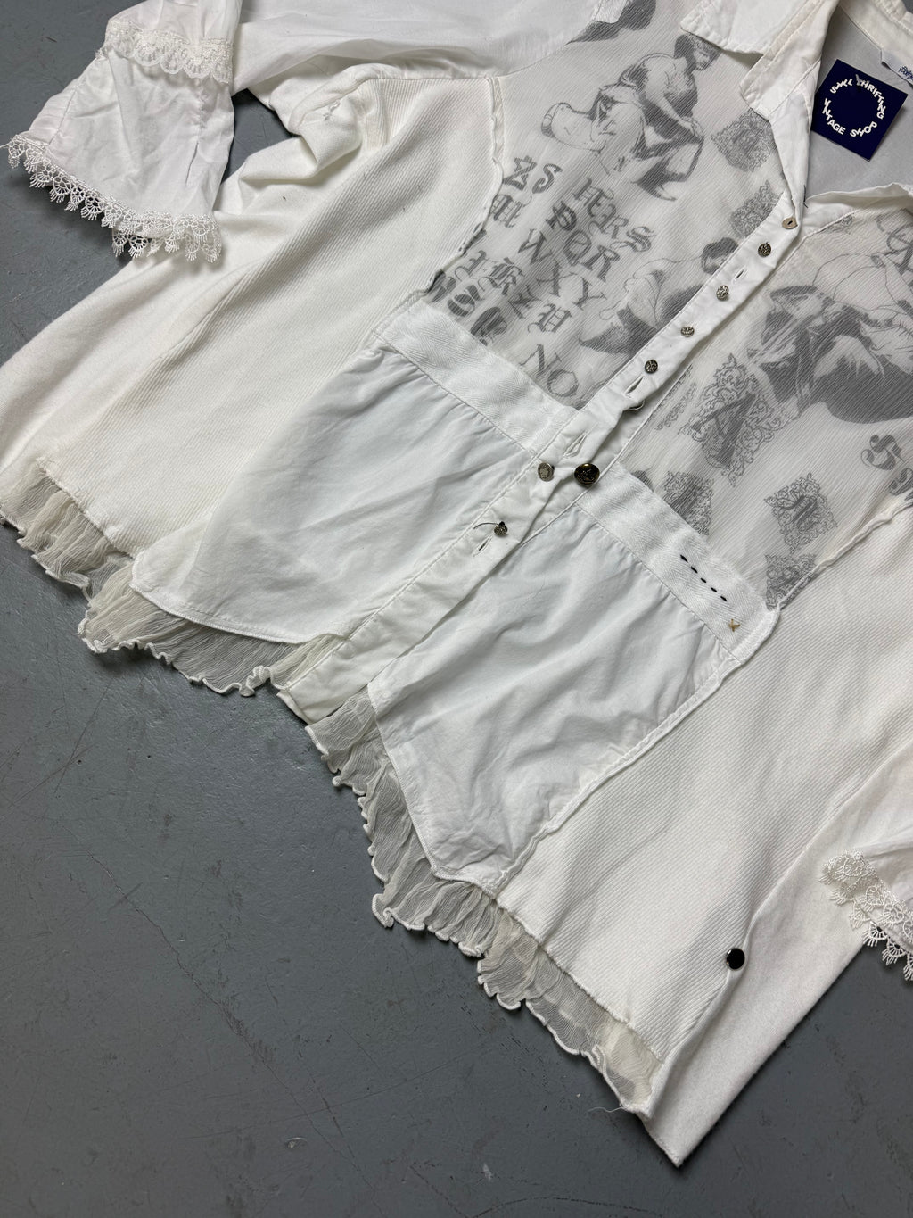 Vintage Bottega White Ruffled Blouse L