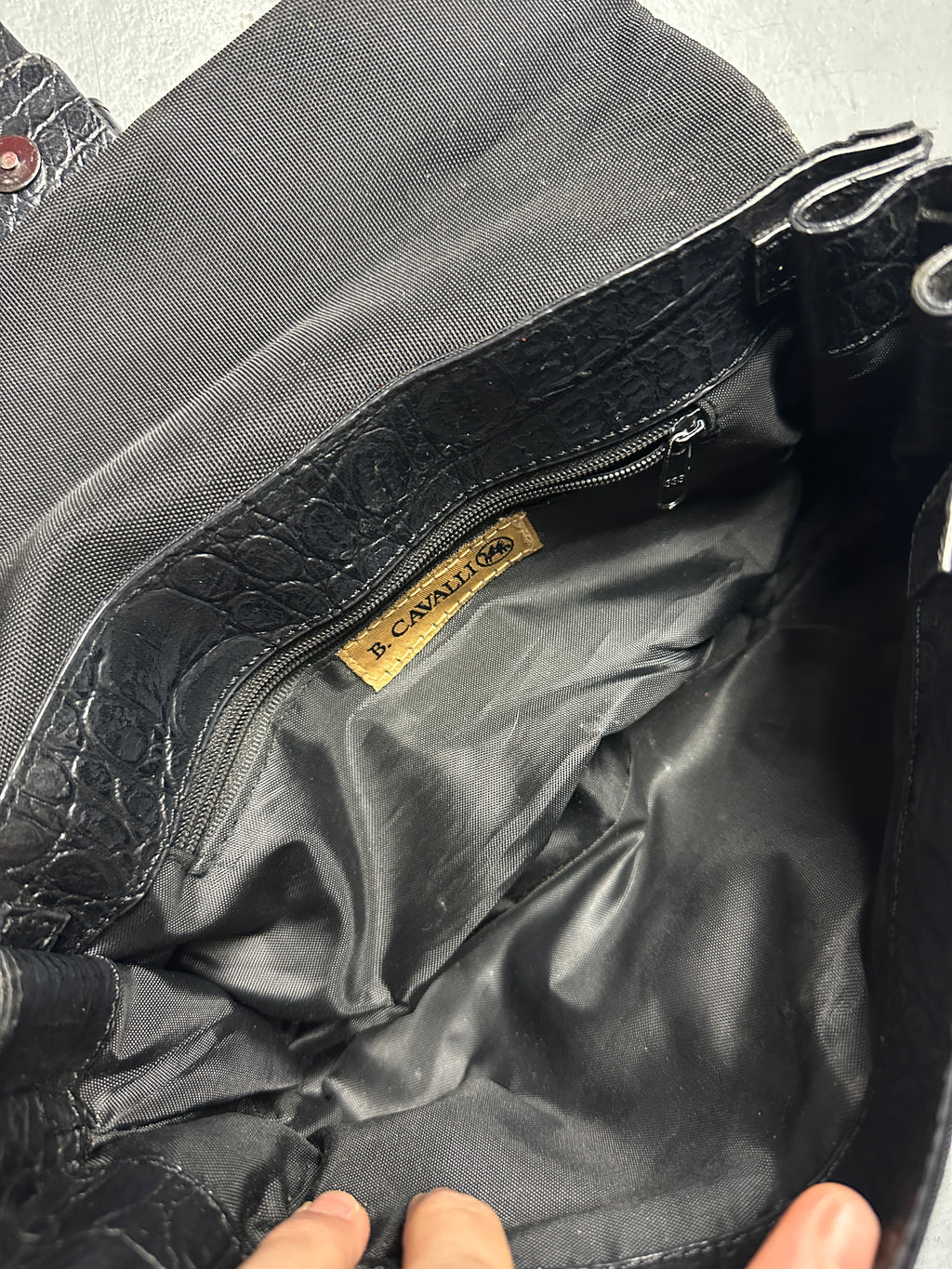 Detailbild Vintage Black B. Cavalli Bag von innen 
