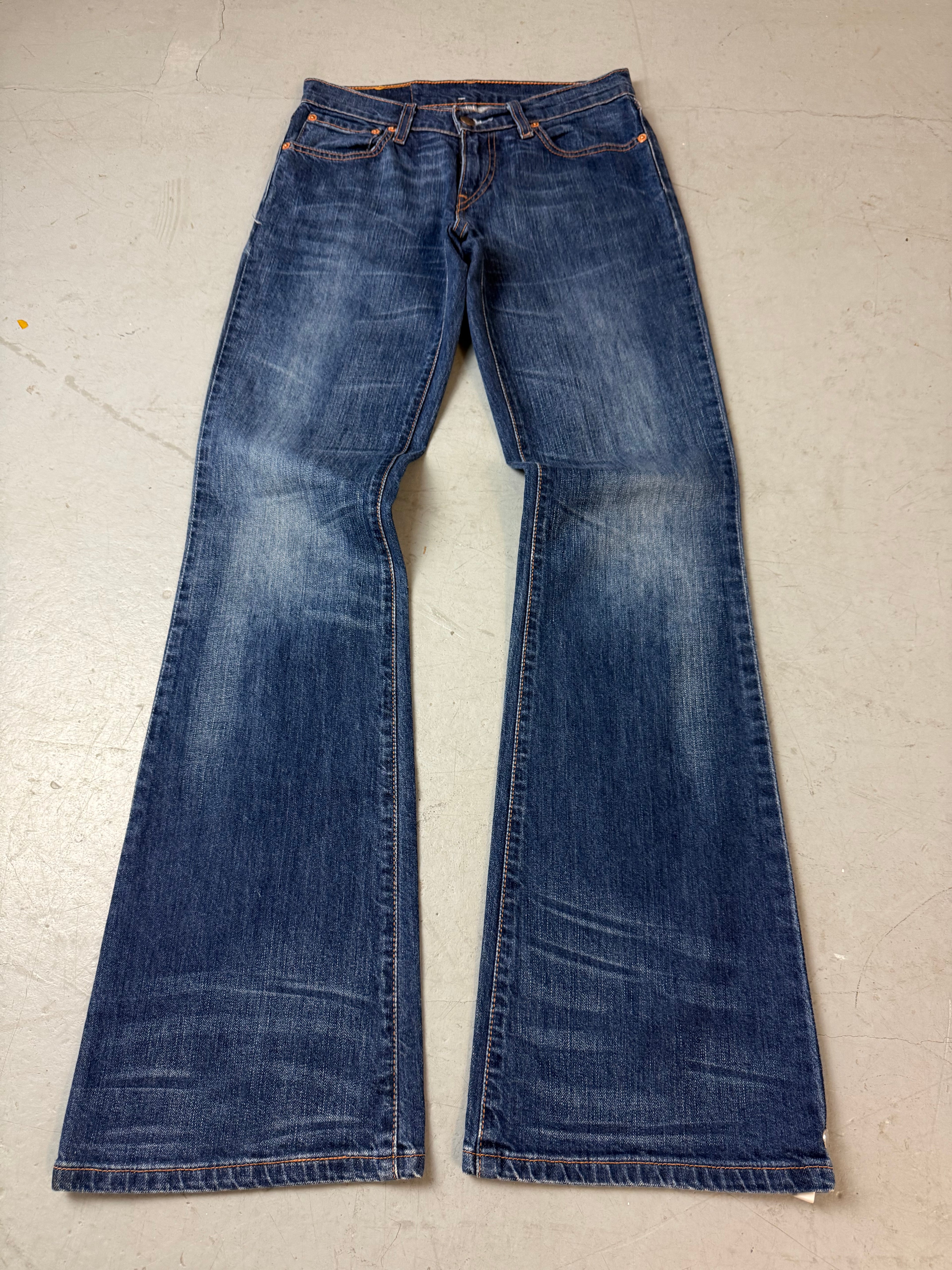 Vintage Levi’s Bootcut Jeans für Frauen. Y2K 2000s Fashion 