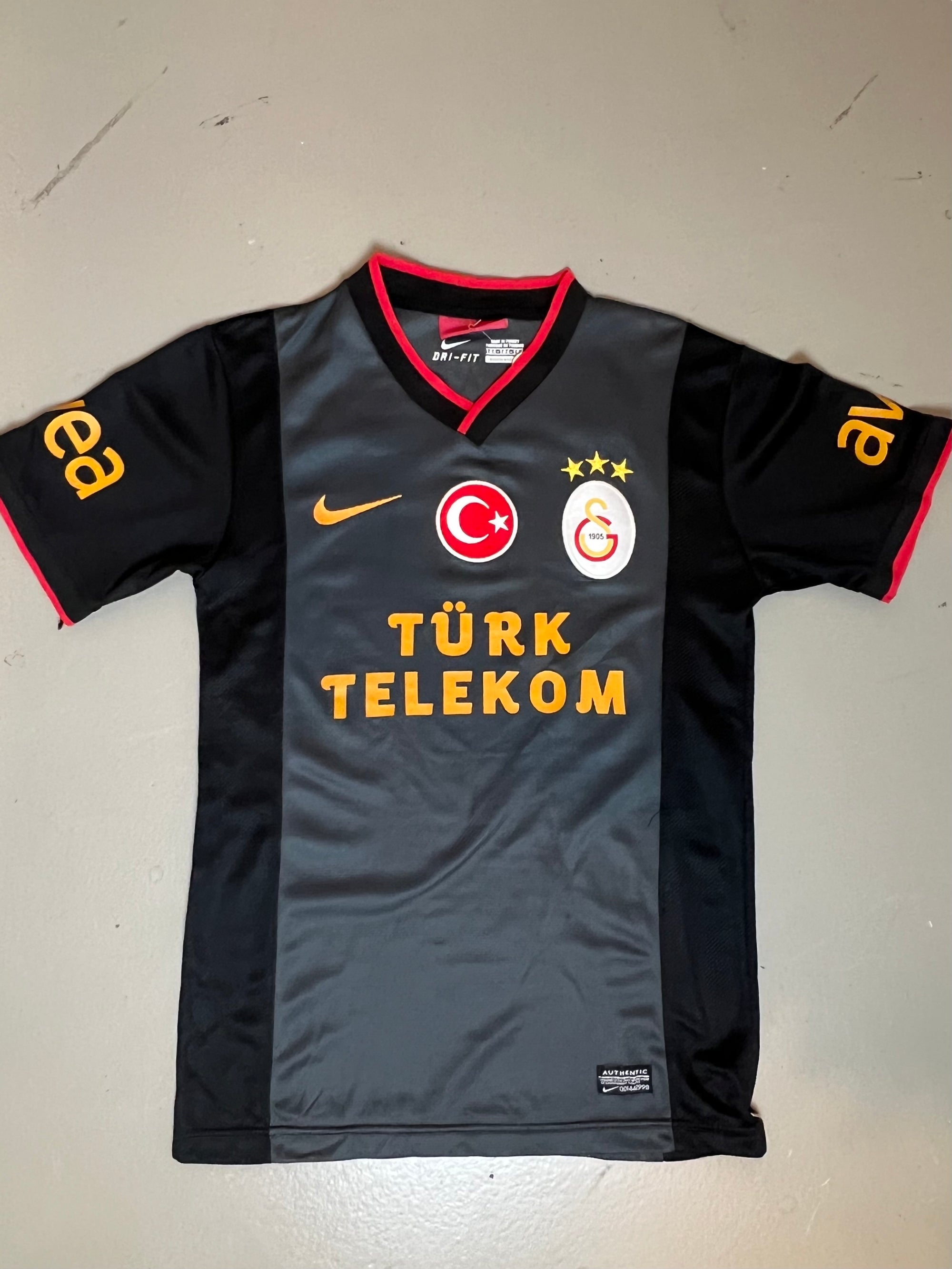 Vintage Nike Galatasaray Istanbul Soccer Jersey S/M