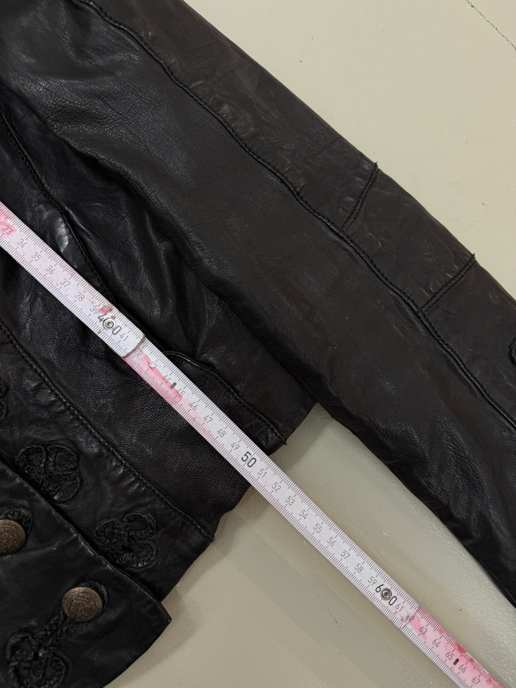 Vintage Napoleon Button Up Leather Jacket für Herren. Y2K Second Hand 2000s Fashion 