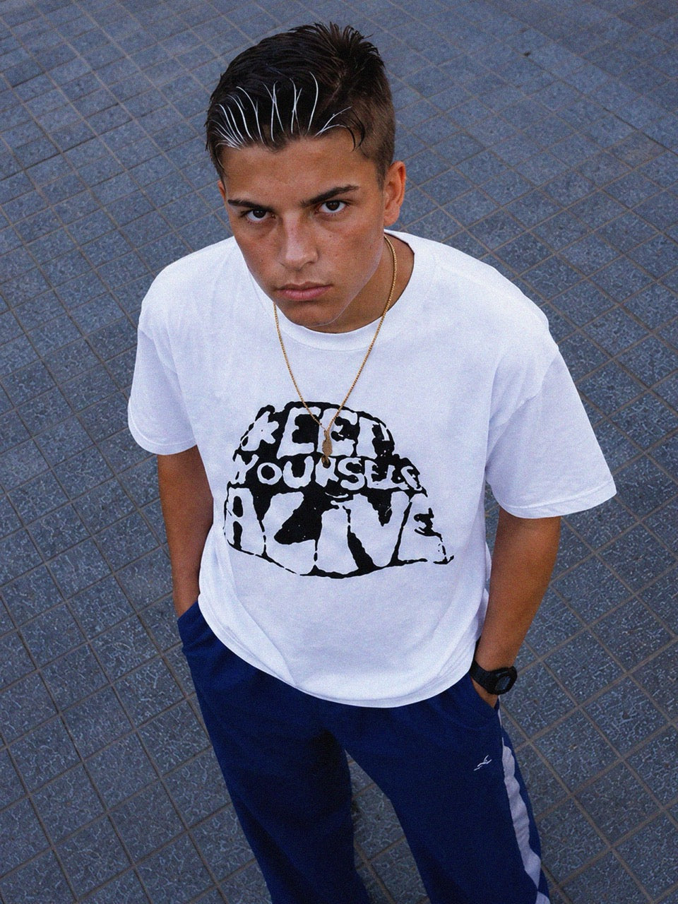 "KEEP YOURSELF ALIVE" T-SHIRT