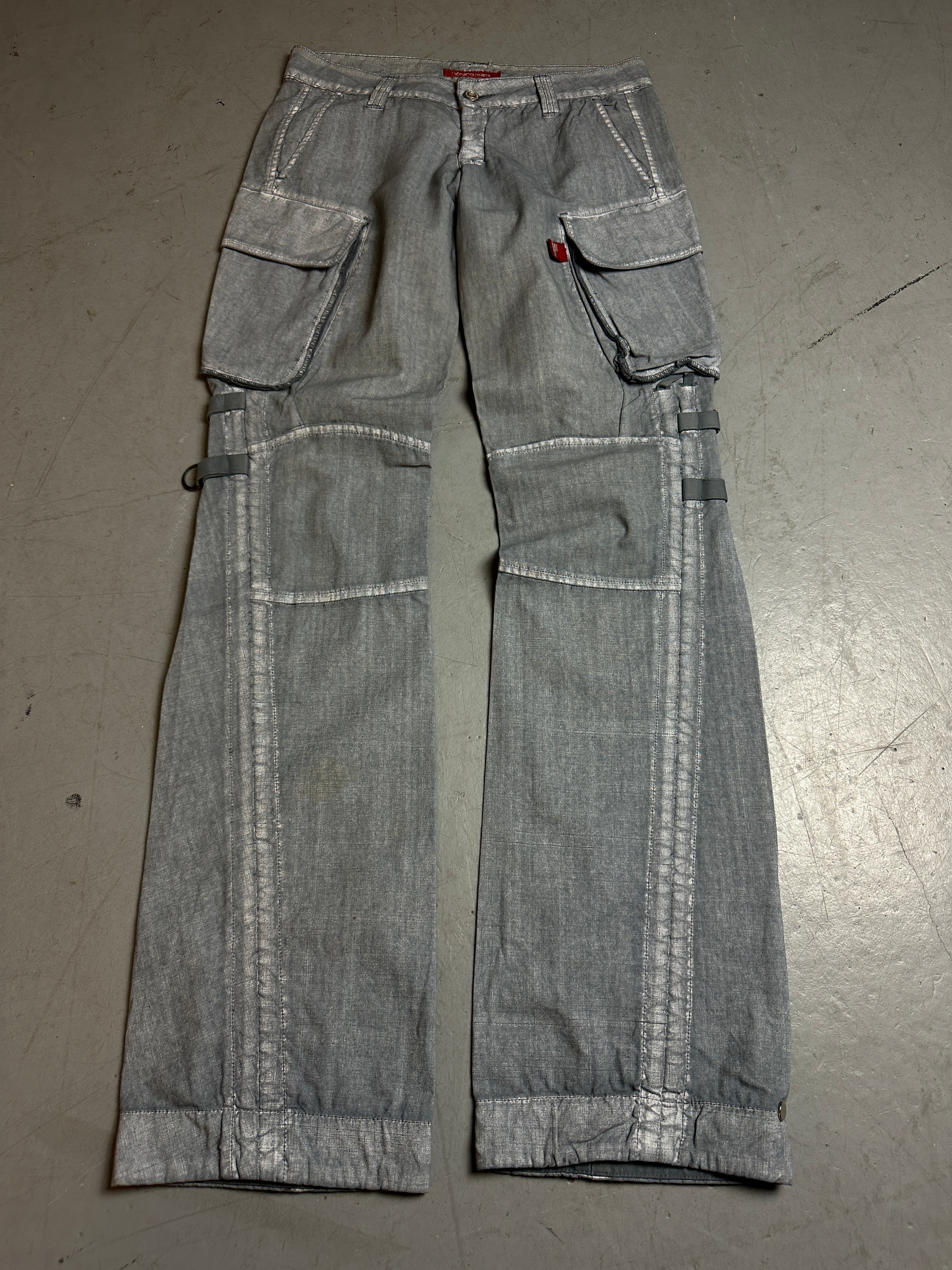 Productbild von Vintage Grey Waxed Cargo Pants S/M von vorne 