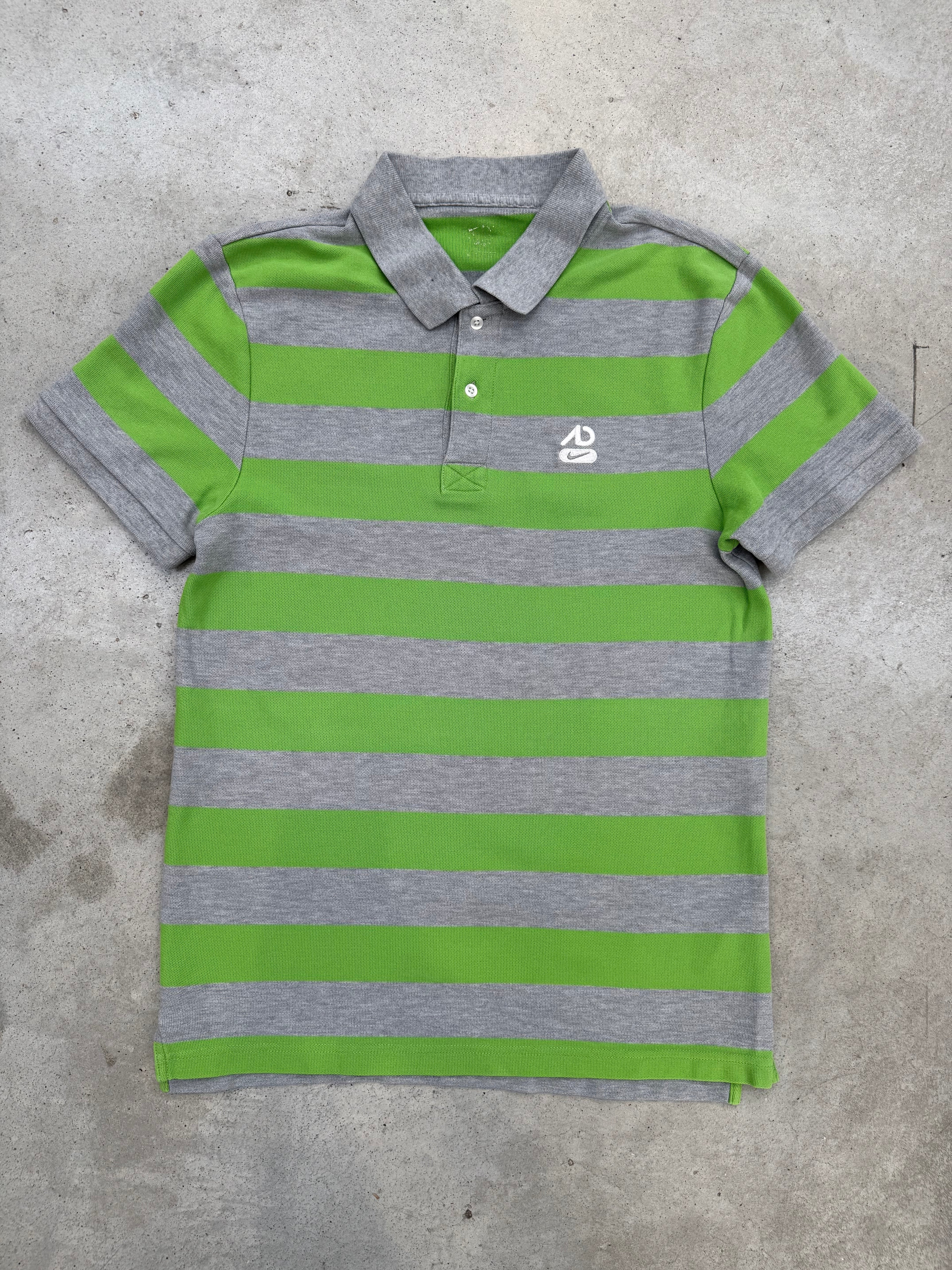 Vintage Nike Grey and Green Striped Polo Shirt S/M