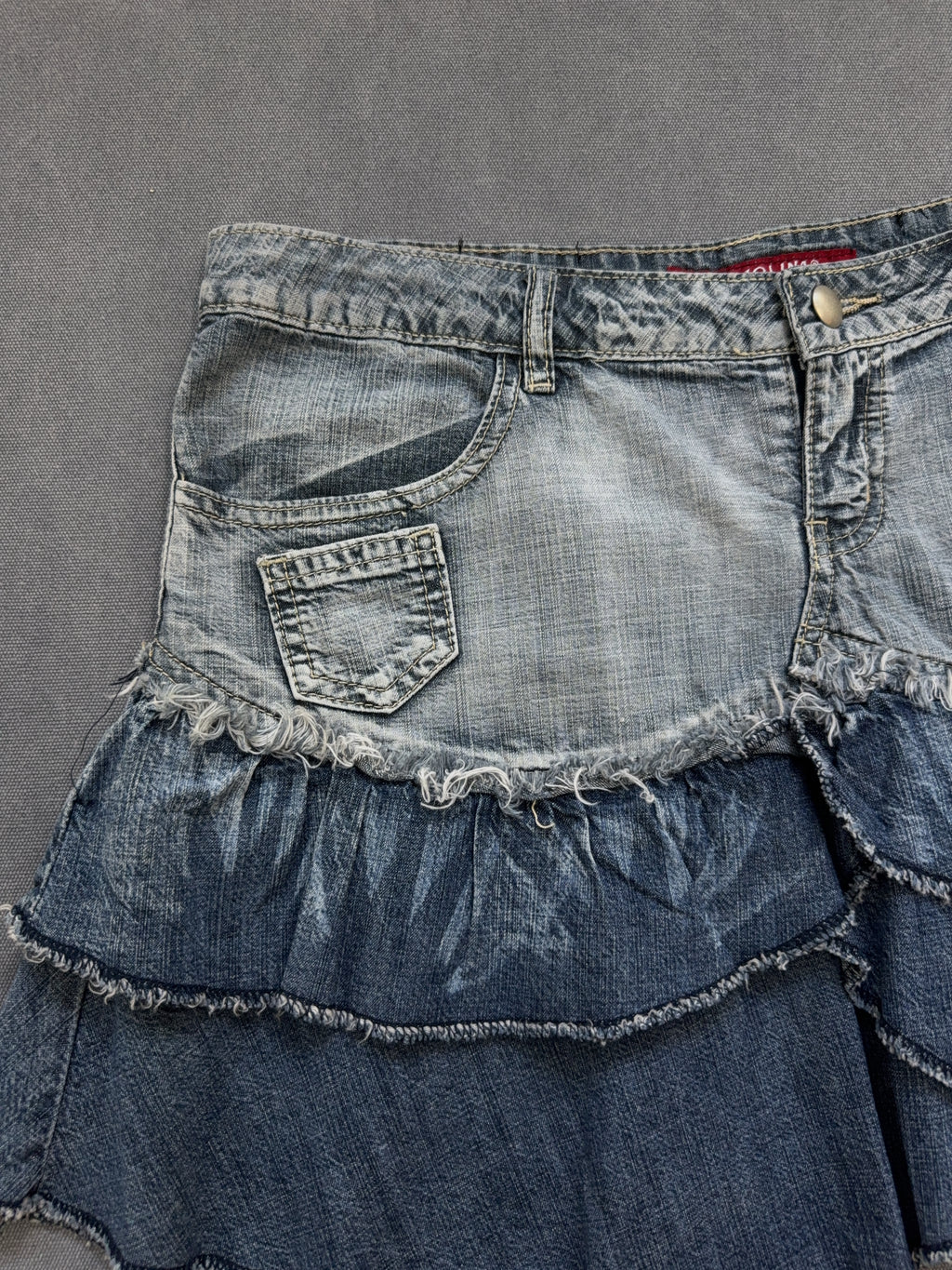 Vintage Denim Mini Skirt für Damen. Y2K Second Hand 2000s Fashion 
