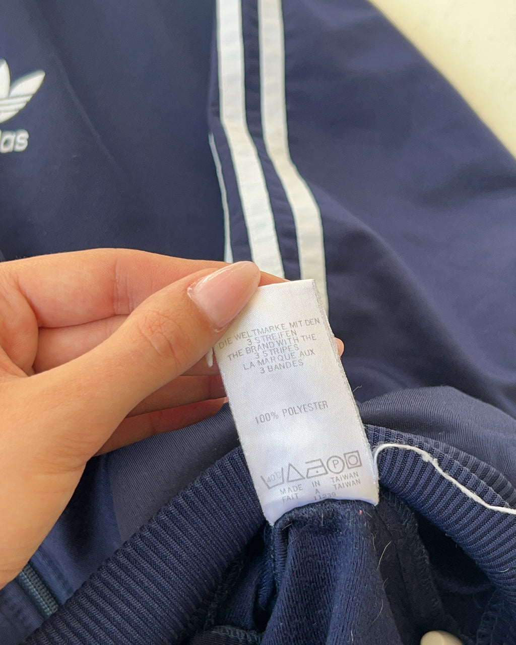 Vintage Adidas Blaue Jacke (L)