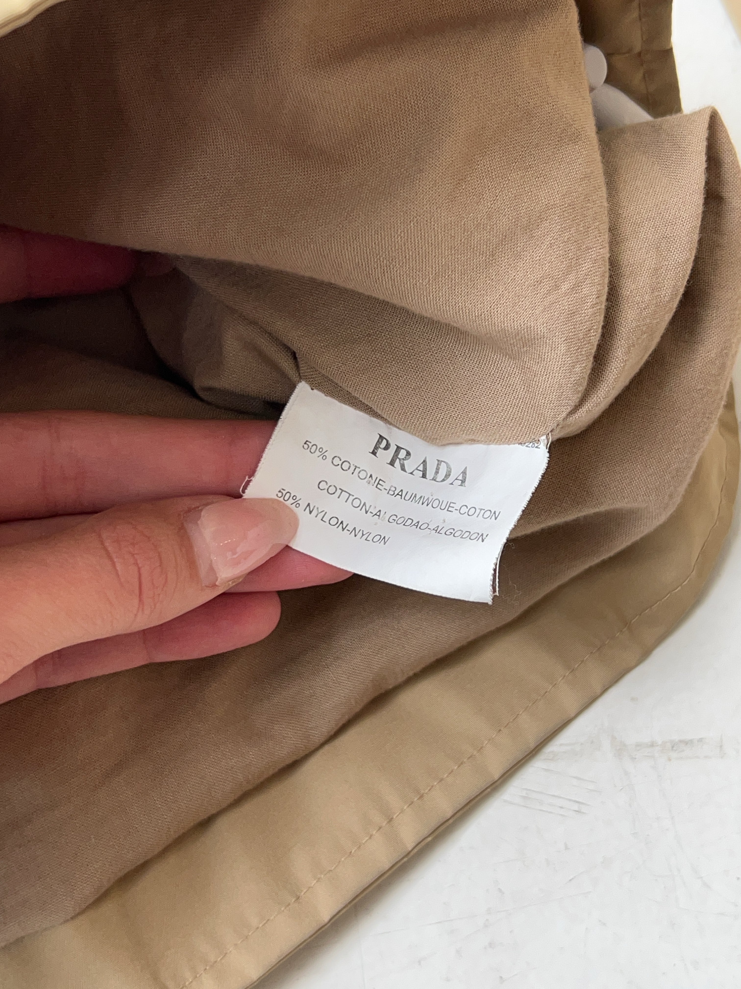 Vintage Prada Beige Windbreaker (L)