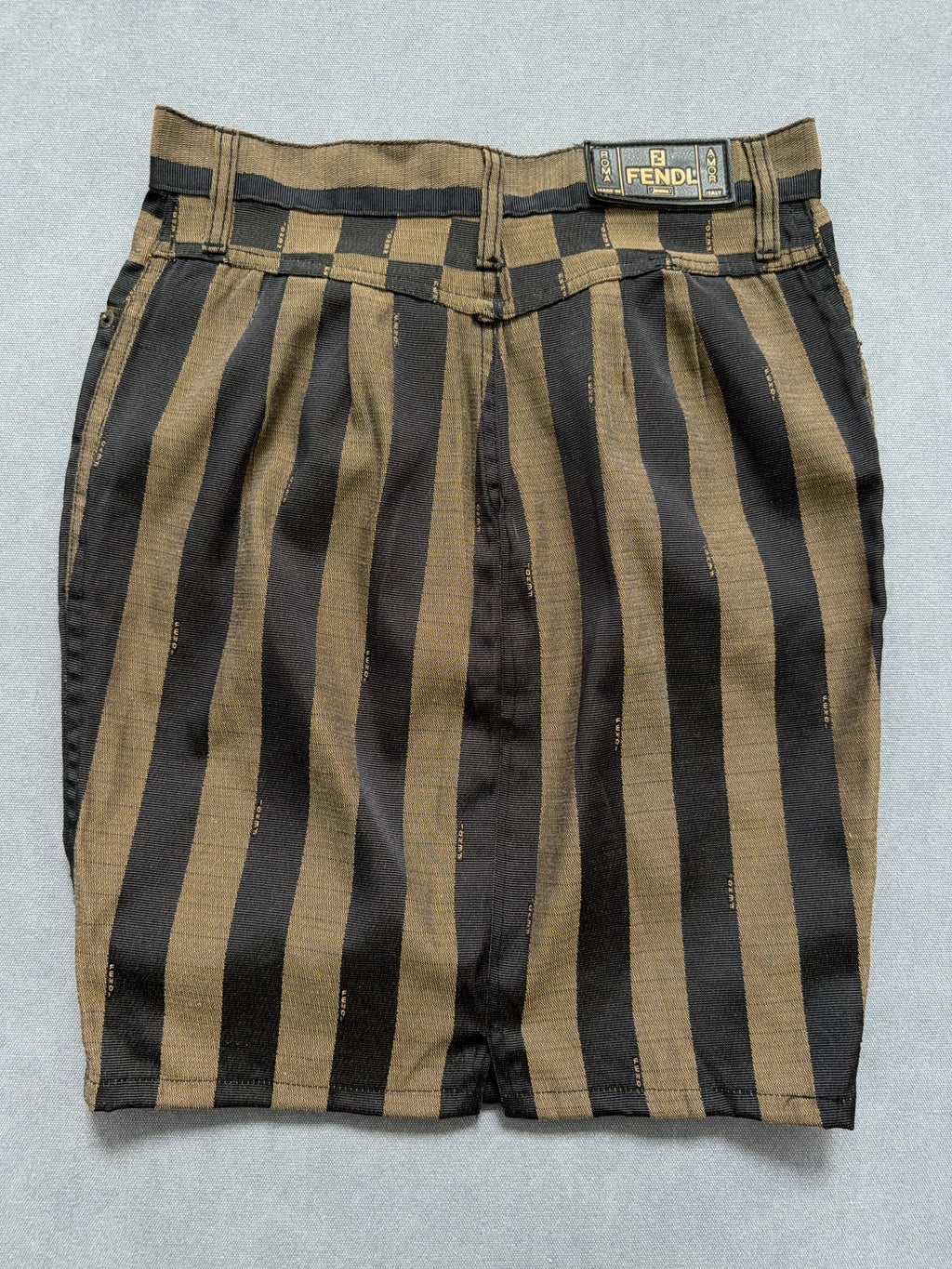 Vintage Fendi Skirt für Damen. Y2K Second Hand 2000s Fashion 