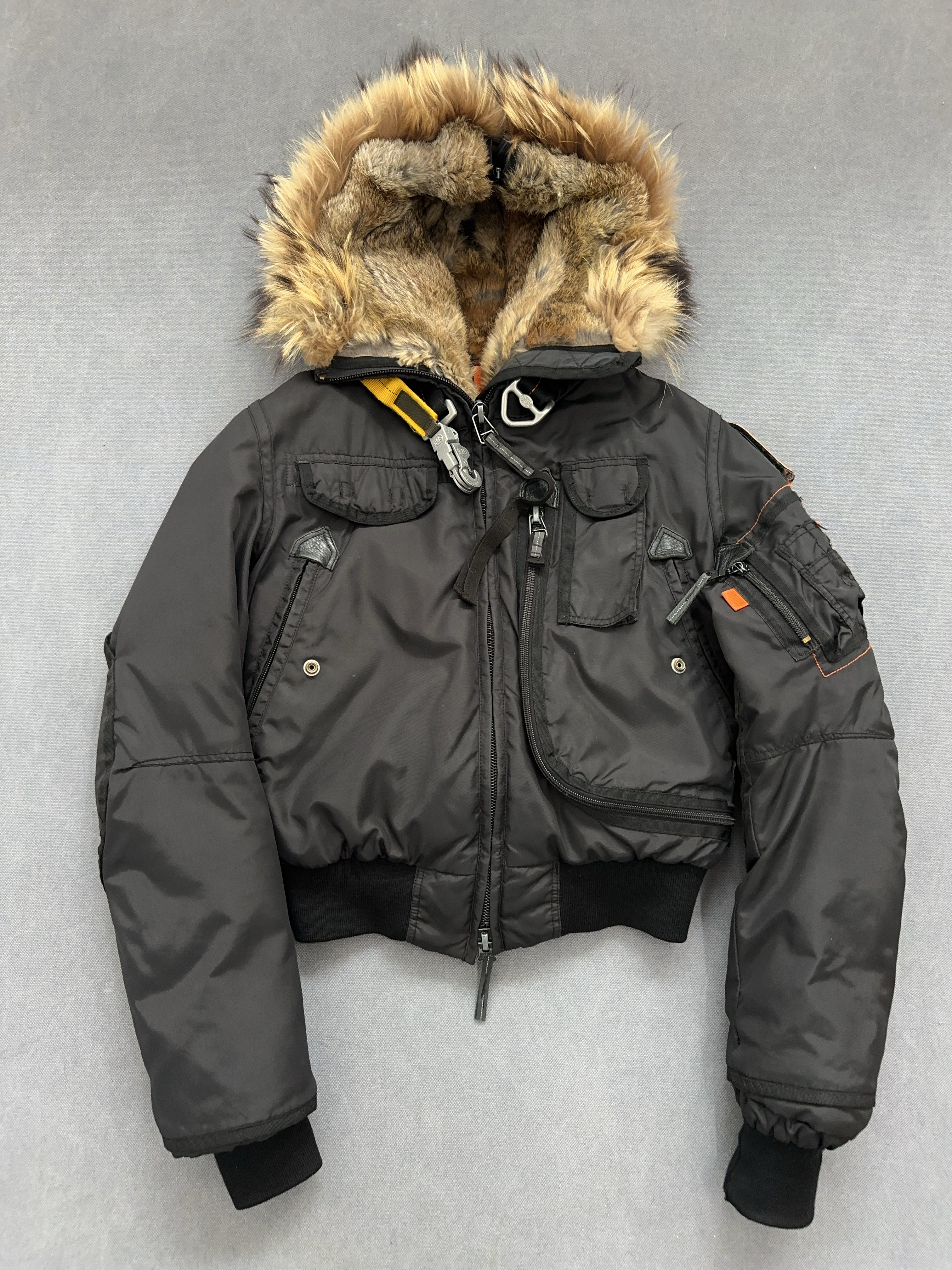 Vintage Parajumpers Jacke für Damen. Y2K Second Hand 2000s Fashion