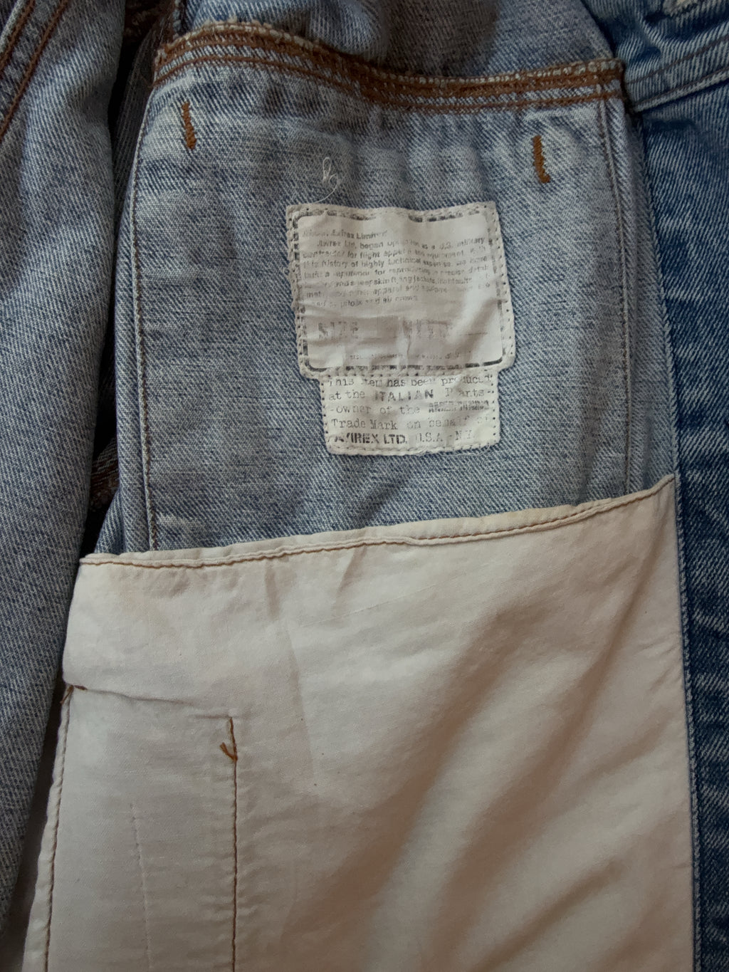 Vintage Avirex Jeansjacke (XL)