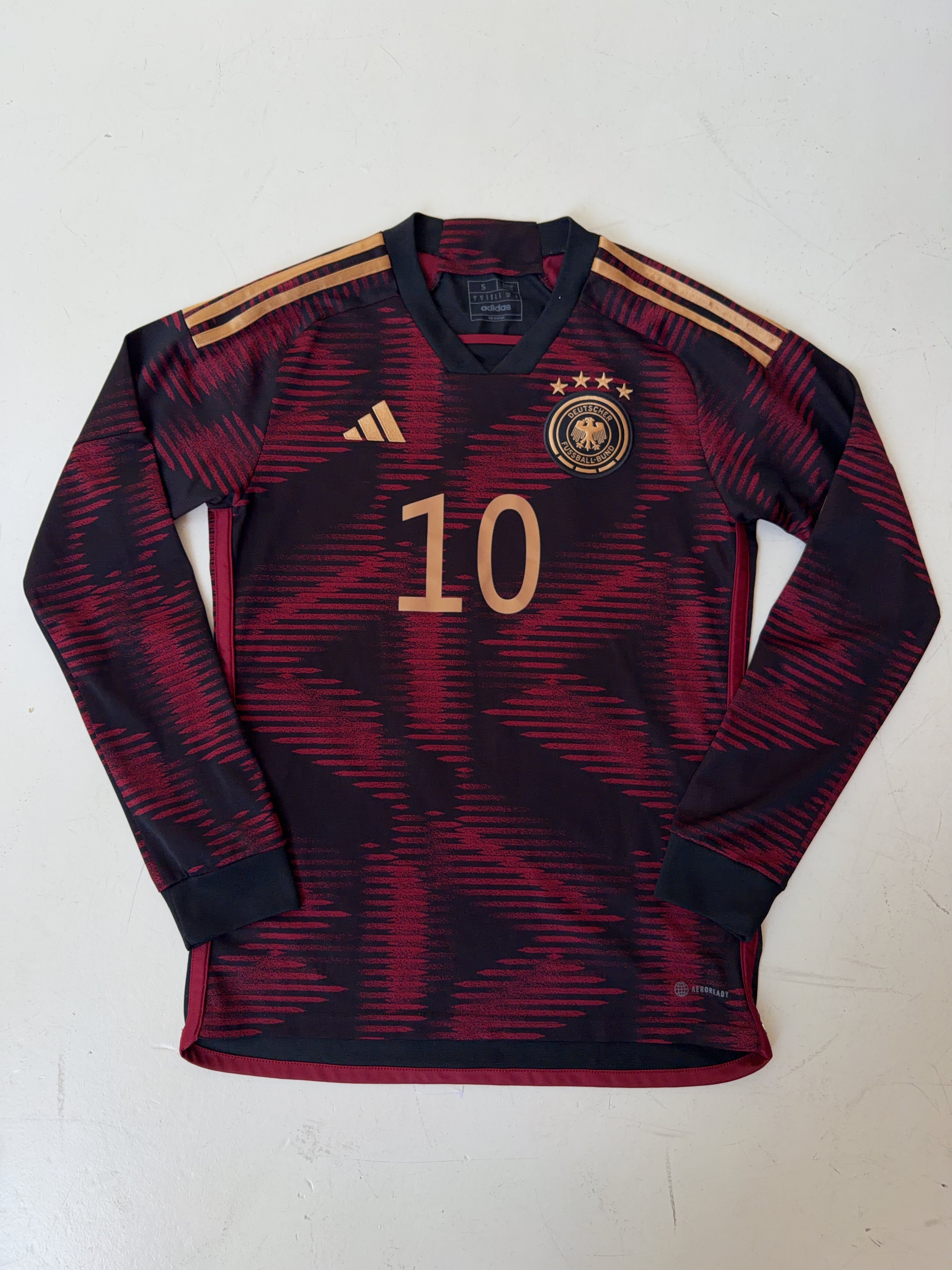 Vintage Adidas Germany 2022/23 Wirtz Away Longsleeve Jersey (S)