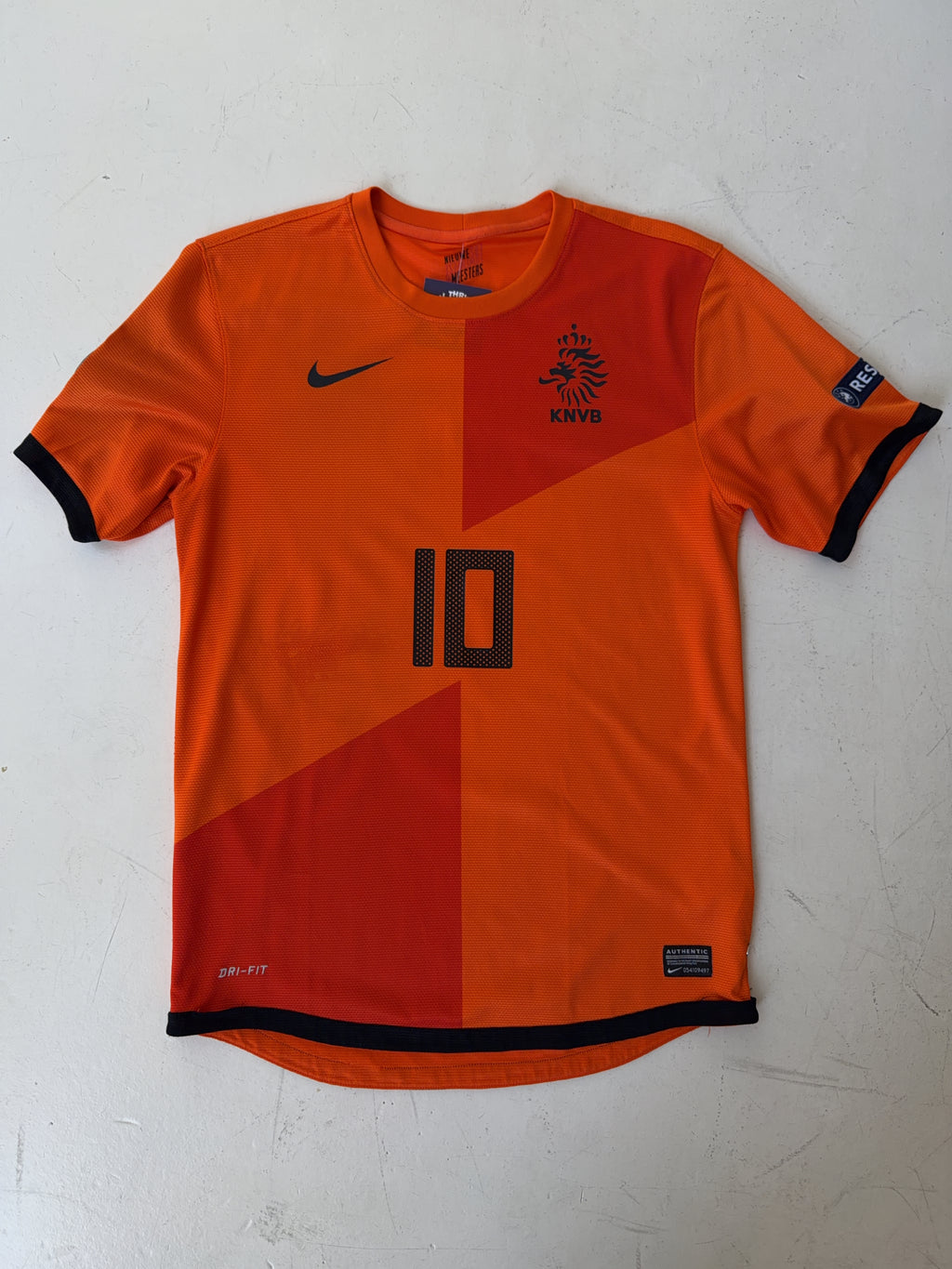 Vintage Nike Netherlands 2012/13 Sneijder Home Jersey (M)