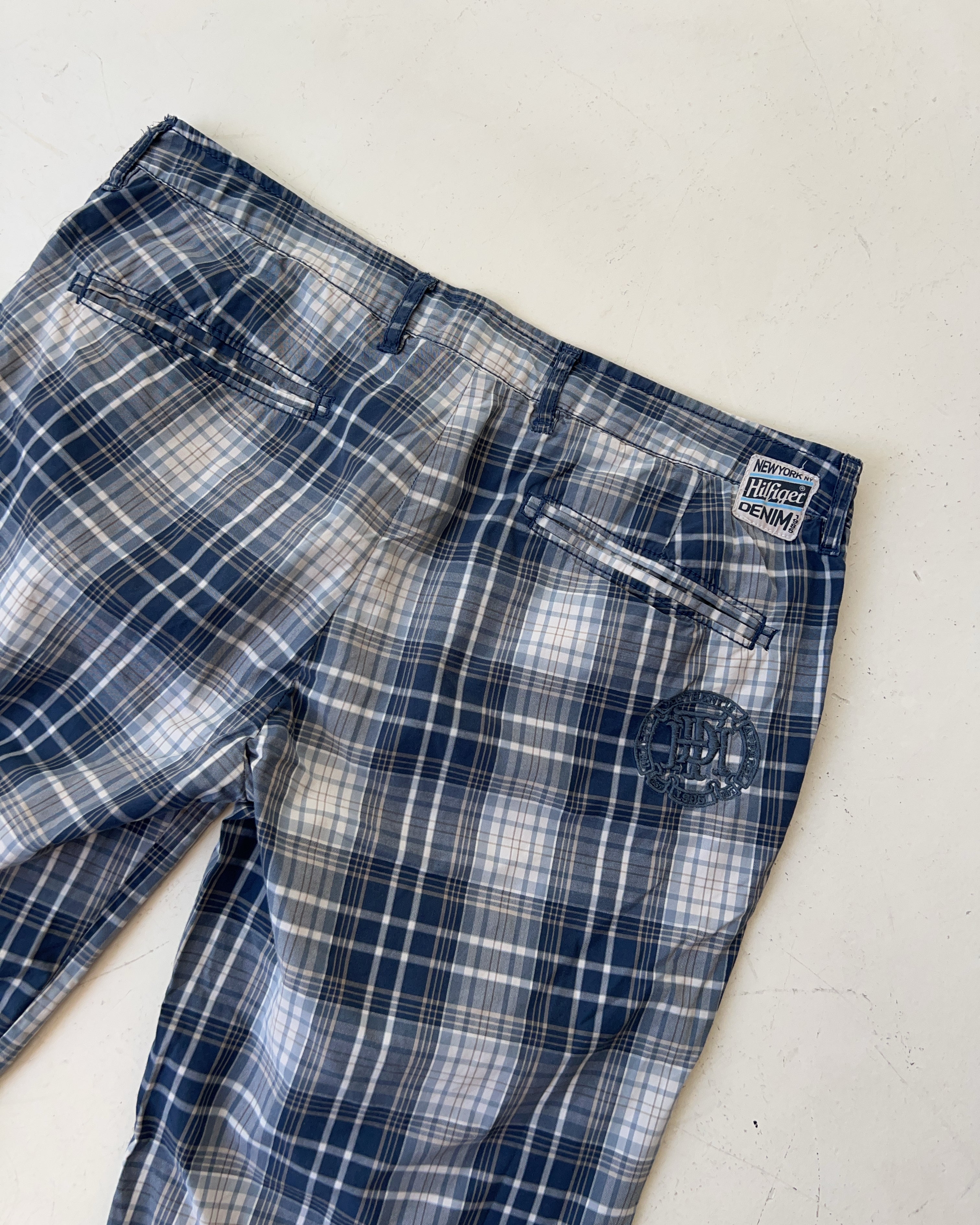 Vintage Tommy Hilfiger Shorts (M/L)