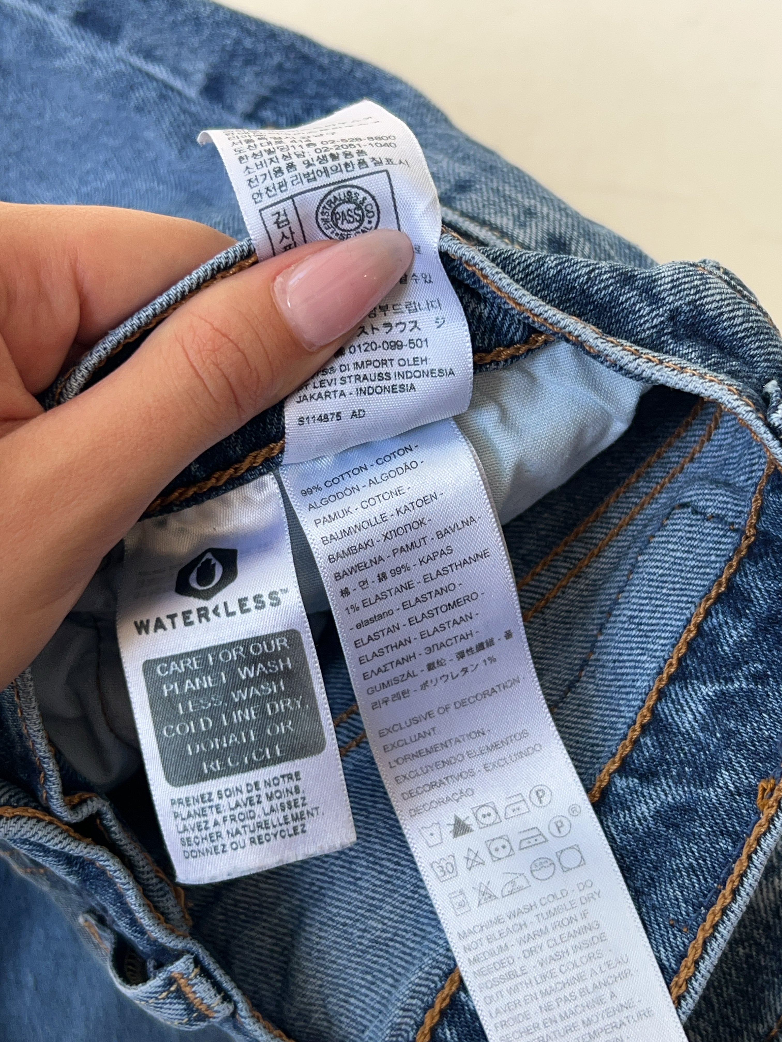 Vintage Levi's 501 Reworked High Waisted Jeans (S)