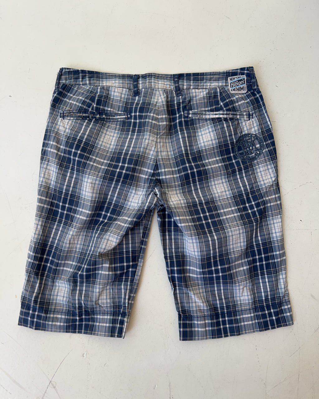 Vintage Tommy Hilfiger Shorts (M/L)