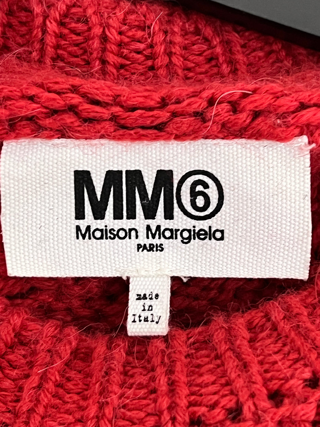 Maison Margiela AW2016 Wool Knit Sweater (S) roter Strickpullover von Maison Margiela Still Thrifting Vintage Shop