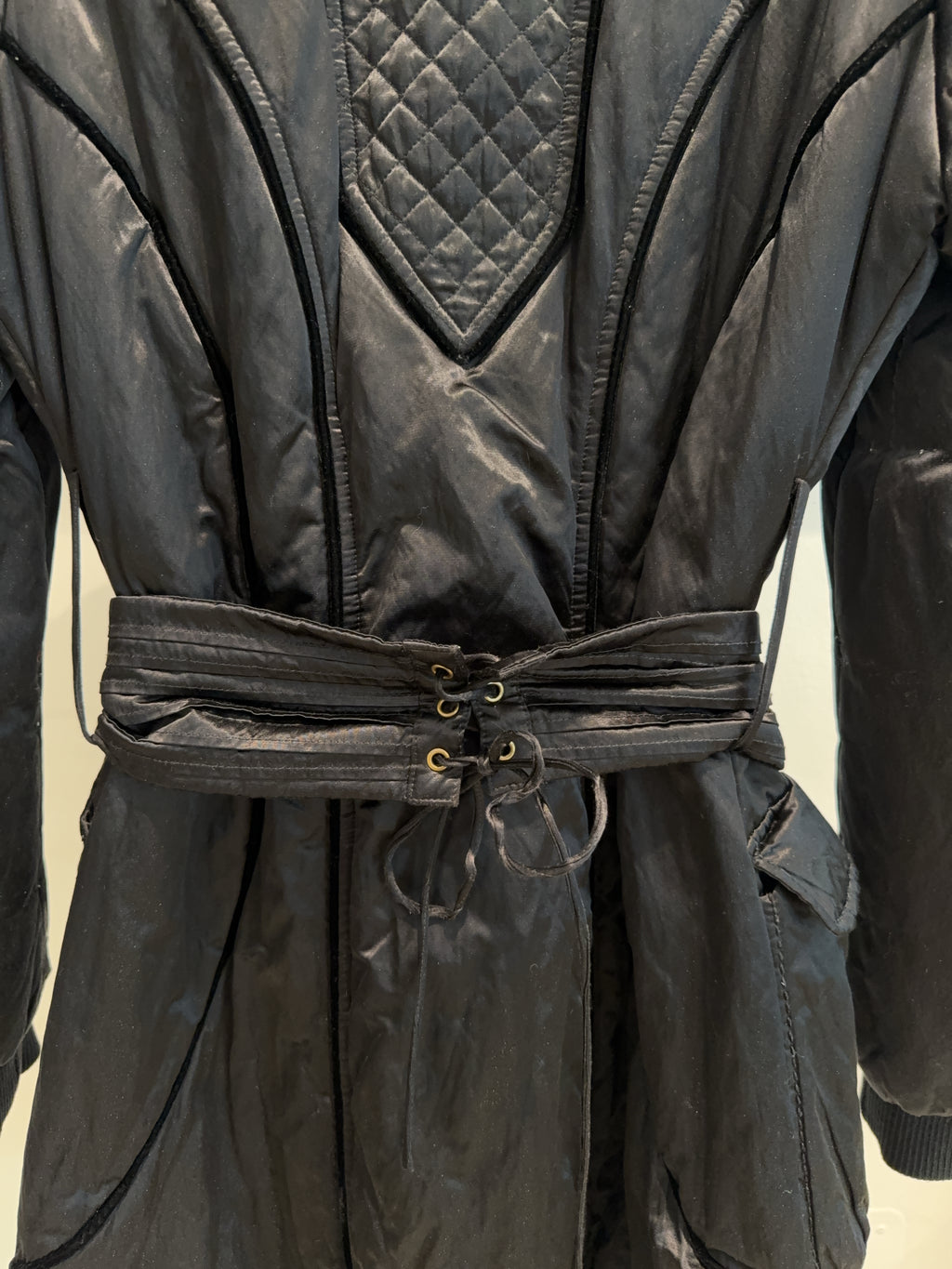 Vintage Class Roberto Cavalli Mantel (M)