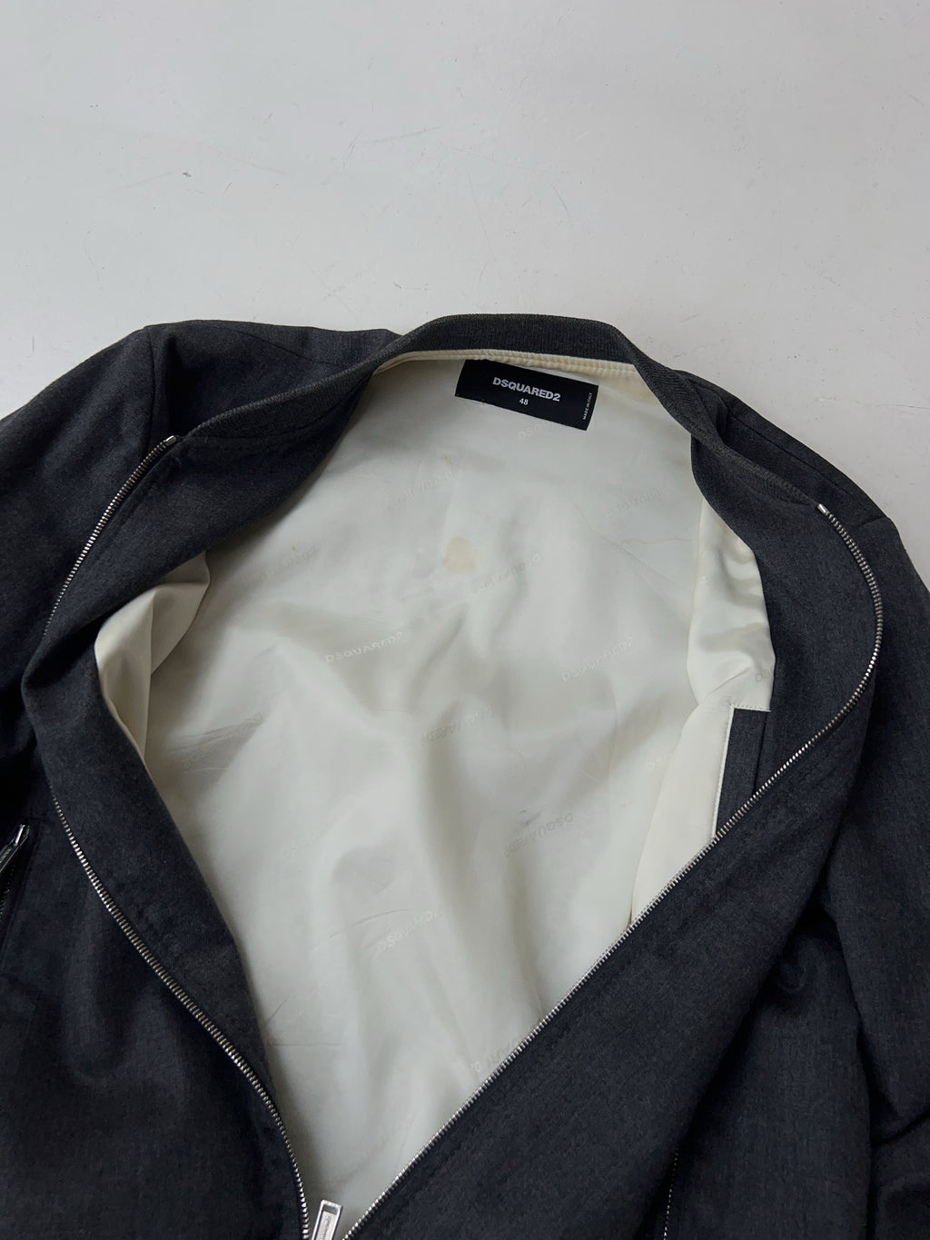 Vintage Dsquared2 Grey Satin Bomber Jacket (M/L)