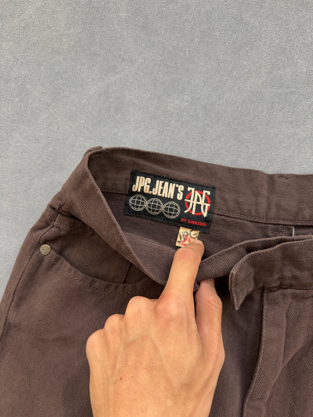 Vintage Jean Paul Gaultier Jeans für Damen. Y2K Second Hand 2000s Fashion 