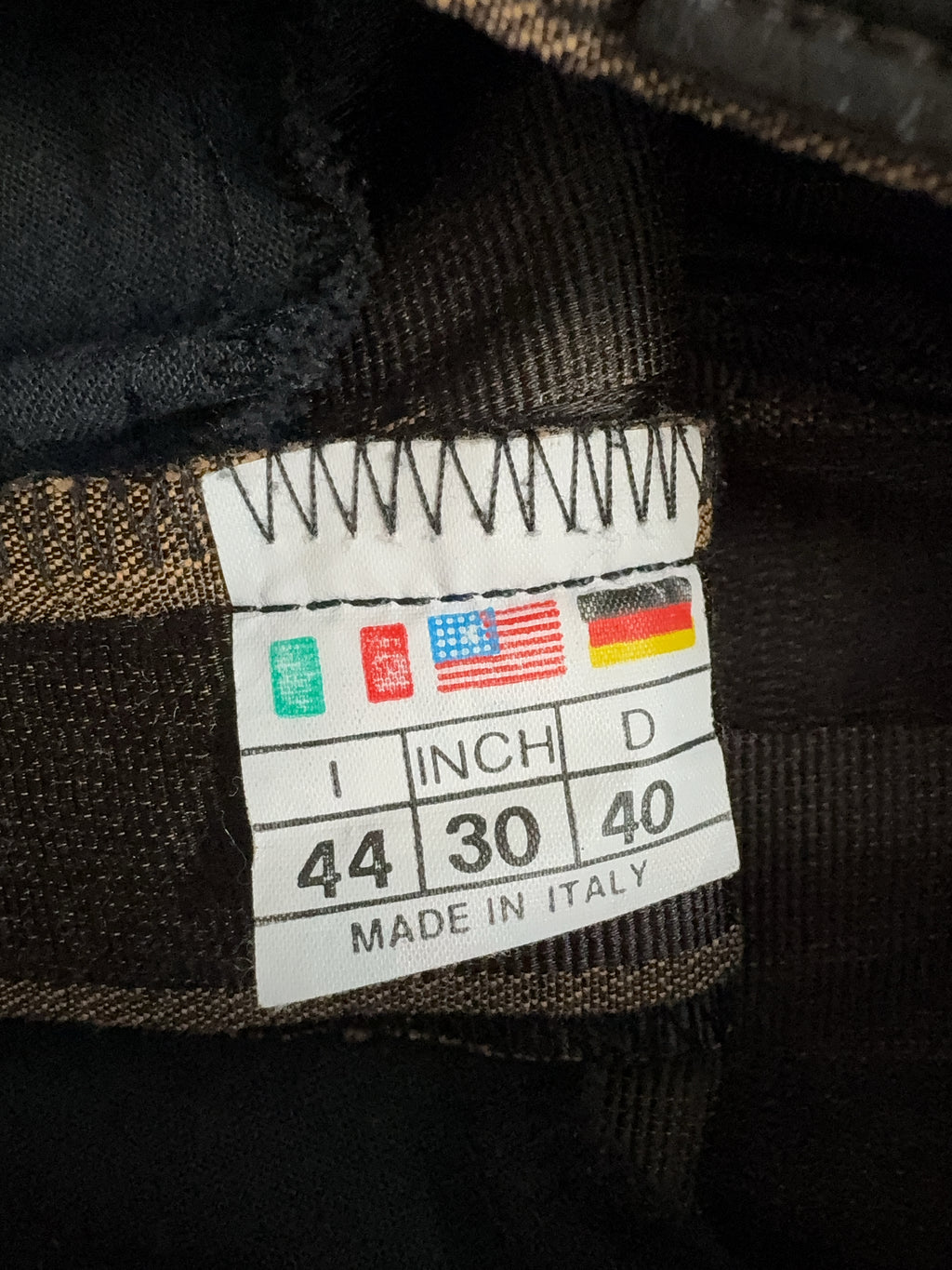 Vintage Fendi Skirt für Damen. Y2K Second Hand 2000s Fashion 