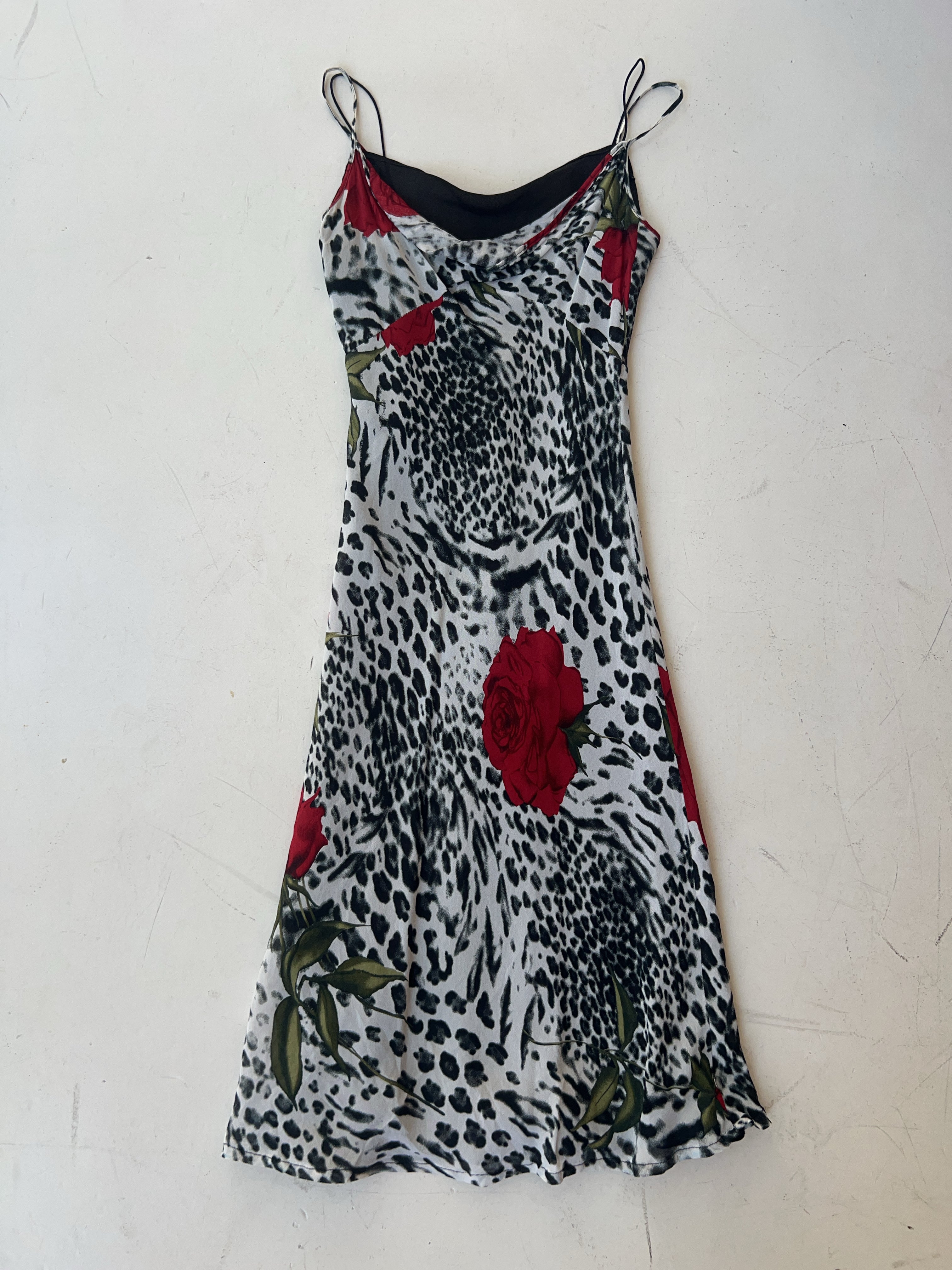 Vintage Juliette Leopard Dress für Damen. Y2k Second Hand 2000s Fashion.