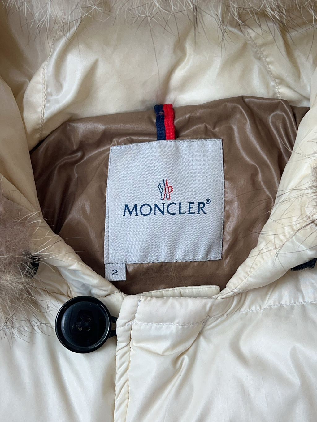 Vintage Moncler Pufferjacke mit Fell (M)