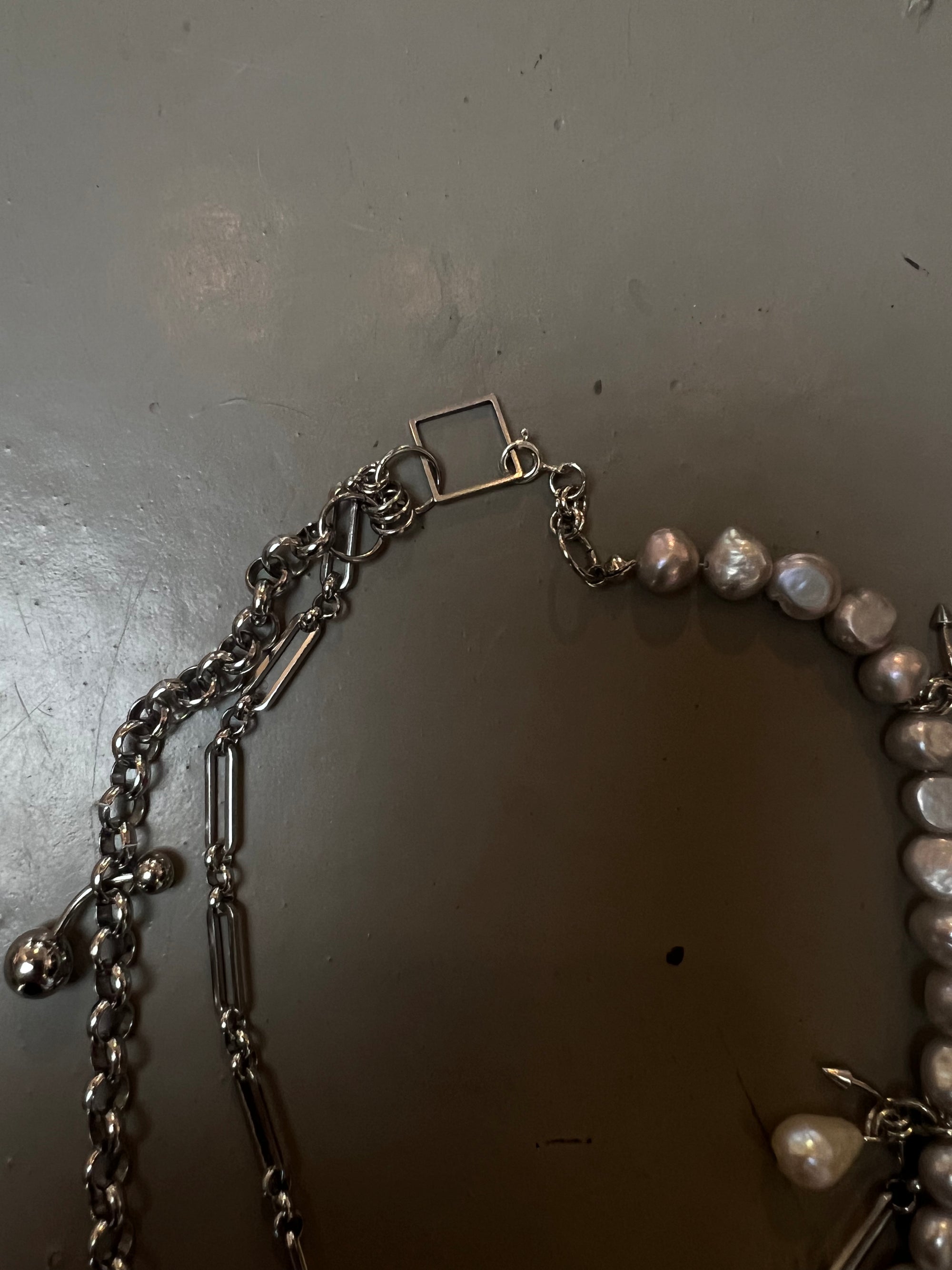 Xullery Grey Pearl Necklace