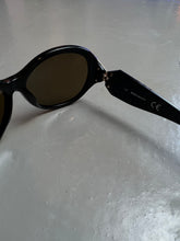 Laden Sie das Bild in den Galerie-Viewer, Vintage Y2K Miss Sixty Sunglasses