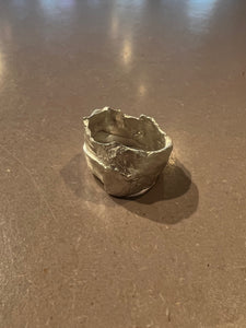 Produktbild von oben von Ringsbyclausen Ring tattered Von der seite