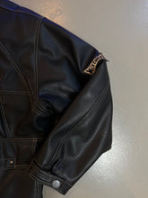 Laden Sie das Bild in den Galerie-Viewer, Still Thrifting Archive Vintage Leather Jacket L/XL