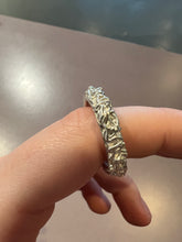 Laden Sie das Bild in den Galerie-Viewer, Ringsbyclausen Ring „Gespritzt“