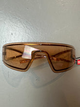 Laden Sie das Bild in den Galerie-Viewer, Detailliertes Produktbild von Diesel Sonnenbrille Brille von oben