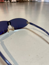 Laden Sie das Bild in den Galerie-Viewer, Vintage Y2K Violett Miss Sixty Sunglasses