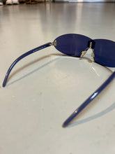 Laden Sie das Bild in den Galerie-Viewer, Vintage Y2K Violett Miss Sixty Sunglasses