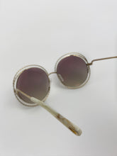 Laden Sie das Bild in den Galerie-Viewer, Chloé Sunglasses Nickel gold chains CE114ST 810