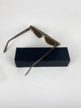 Laden Sie das Bild in den Galerie-Viewer, Andy Wole Sunglasses Florence ash