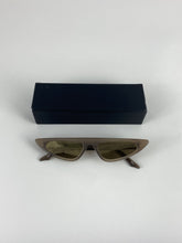 Laden Sie das Bild in den Galerie-Viewer, Andy Wole Sunglasses Florence ash