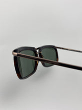 Laden Sie das Bild in den Galerie-Viewer, Dsquared Sunglasses brown