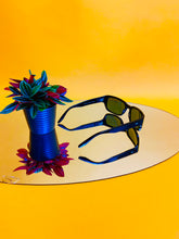 Laden Sie das Bild in den Galerie-Viewer, Vintage Barton Perreira Sunglasses Dutch black
