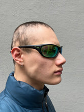 Laden Sie das Bild in den Galerie-Viewer, Nike Black/Green Tinted Sunglasses