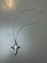 Laden Sie das Bild in den Galerie-Viewer, Xullery Simple Cross Chain