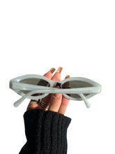 Laden Sie das Bild in den Galerie-Viewer, Vintage Alain Mikli Sunglasses