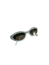 Laden Sie das Bild in den Galerie-Viewer, Vintage Alain Mikli Sunglasses